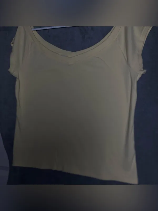 Banana Republic Pale Butter Yellow Scoop Neck Tank size XL‎ basic - Image 4