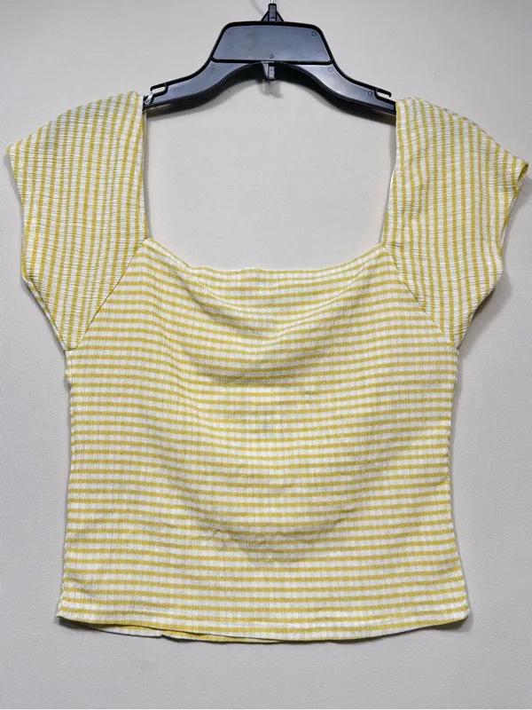 BB dakota By steve madden gingham To Me top in sushine mwr size medium - Image 4