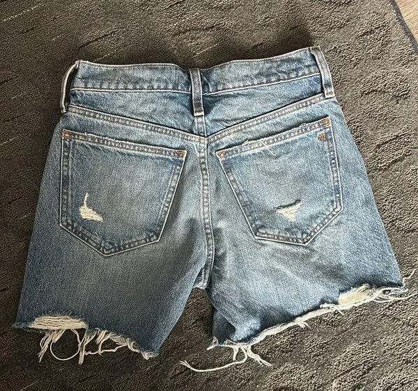 Madewell Relaxed Mid-Length Distressed Denim Shorts Blue 23 - Image 5
