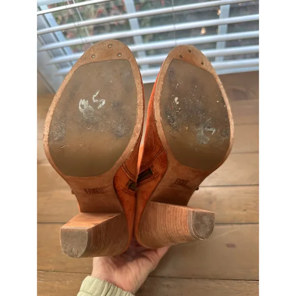 Frye Madeline Orange Suede Trim Short Ankle Booties Size 8.5 - Image 6