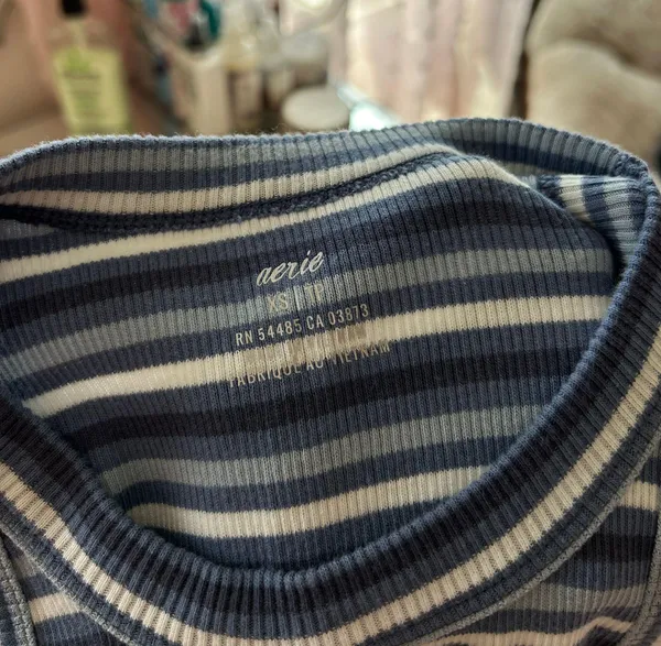 American Eagle Outfitters Tank-top - Image 3