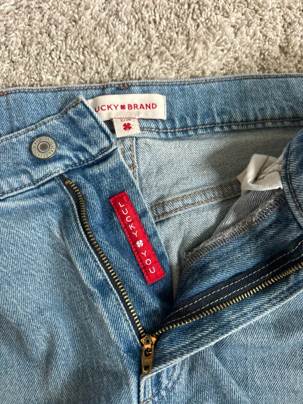 Lucky Brand Jeans - Image 3