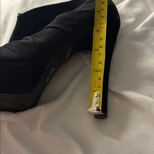 FINAL MARKDOWN Guess Black Peep-Toe Heeled Boots 7 - Image 4