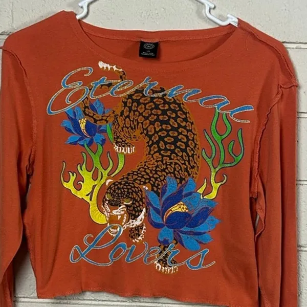 Urban Outfitters Orange Eternal Love Tee size L - Image 4