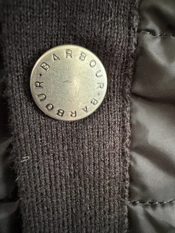 Barbour International Men’s XXL Black Quilted Knit Vest Snap Front - Image 4