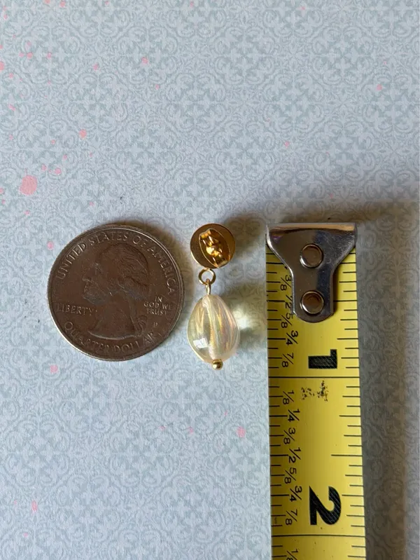 Handmade pear teardrop Czech glass simple minimalist earrings💛 - Image 6