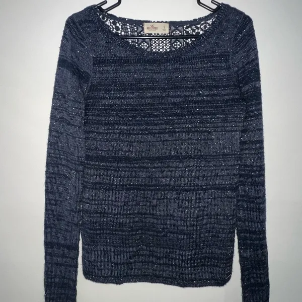 Women Hollister Navy Blue Sparkle Lace Back Sweater Size Small - Image 3