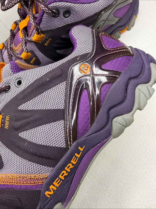 The Merrell Women's Grassbow Sport GORE-TEX hiking shoe Plum/Purple - Image 9