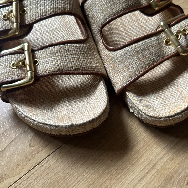 J. Crew Women's Tan Slide Sandals - Image 2
