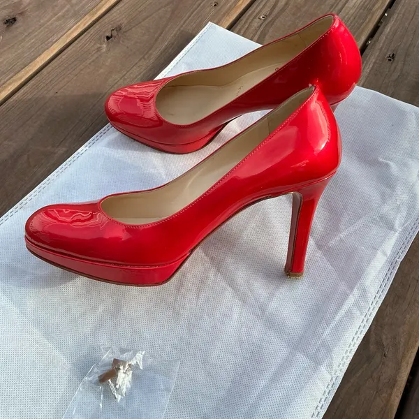 Authentic Christian Louboutin pumps❤️❤️❤️❤️ - Image 2
