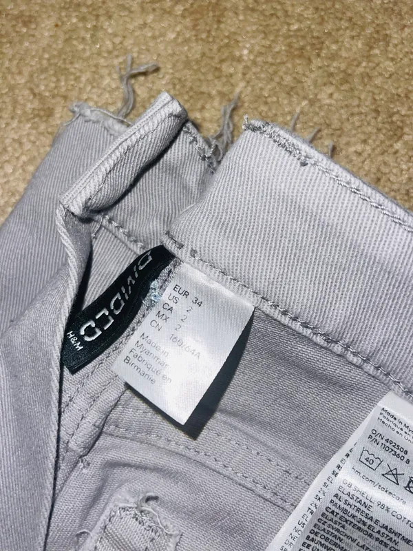 H&M Straight Jeans - Image 2