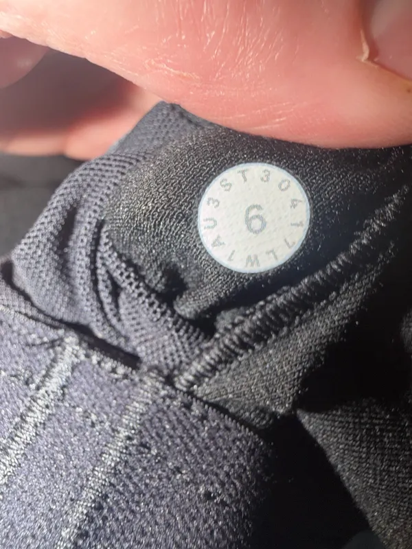 Lululemon Power Y Tank Racerback Yoga Running Athletic Grey Size 6. - Image 8
