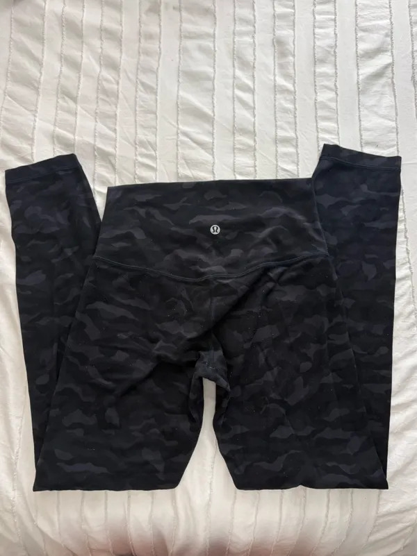 Lululemon camo align leggings - Image 2