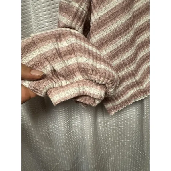 Peach Love California Women's Drop Shoulder Waffle Knit Oversized V‎ Neck Size M - Image 13