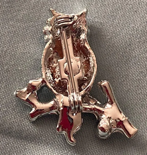 Owl On Branch Brooch Pin 125” H Silver Tone Pink Stones - Image 4