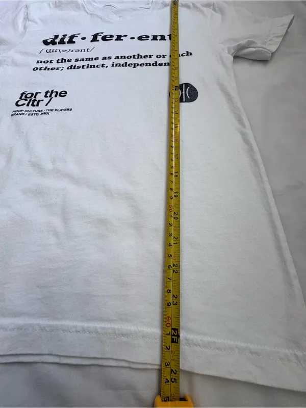 Hoop Culture White Unisex Graphic Shirt S/M - Image 5