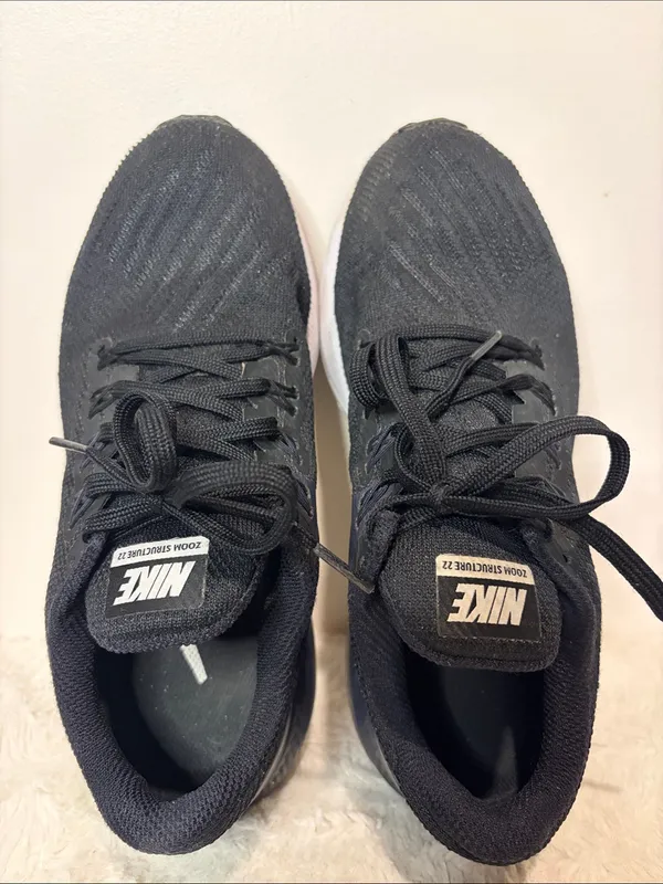 Nike Zoom Structure 22 Running Sneakers Black White Athletic Athleisure SZ 7.5 - Image 3