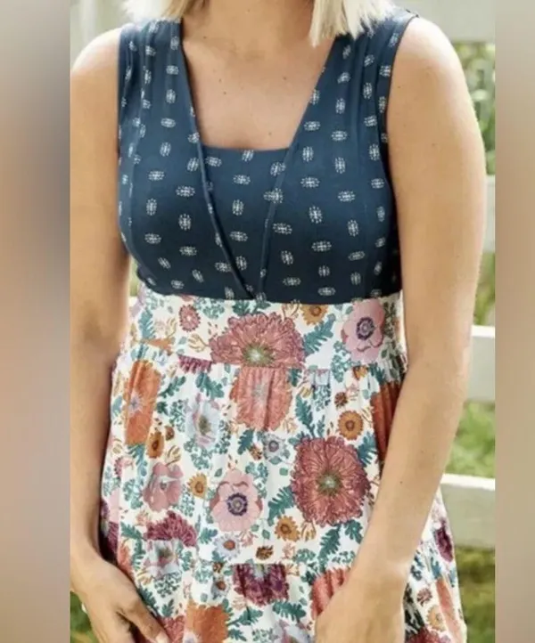 Matilda Jane sz small womens wide strap tank blue top with floral design bottom - Image 10