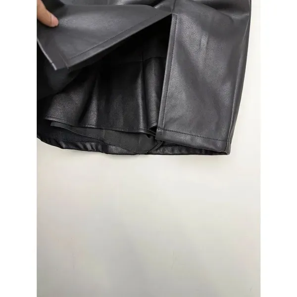 Barbie Chill faux leather mini skort Medium Black - Image 3