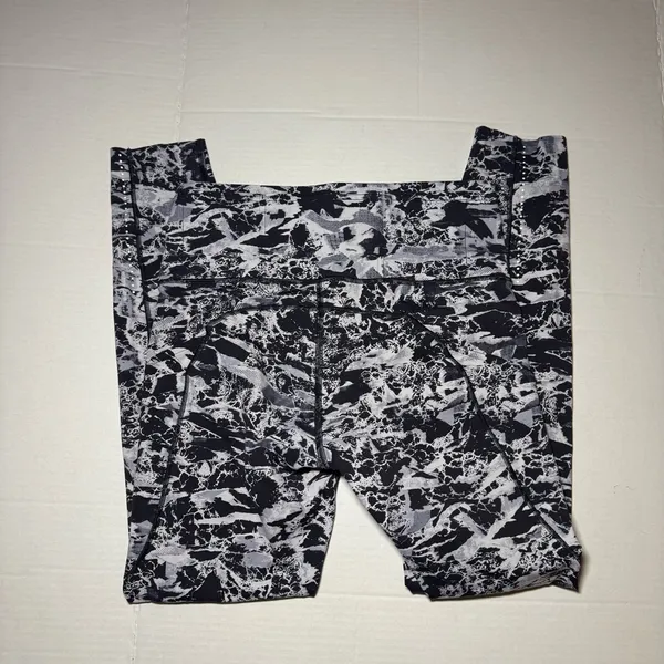 Lululemon Fast & Free Leggings 7/8 Interlaced Starlight Black 24" - Image 5