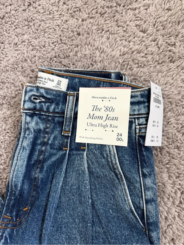 Abercrombie & Fitch The 80’s Mom Jean Ultra High Rise Denim - Image 2