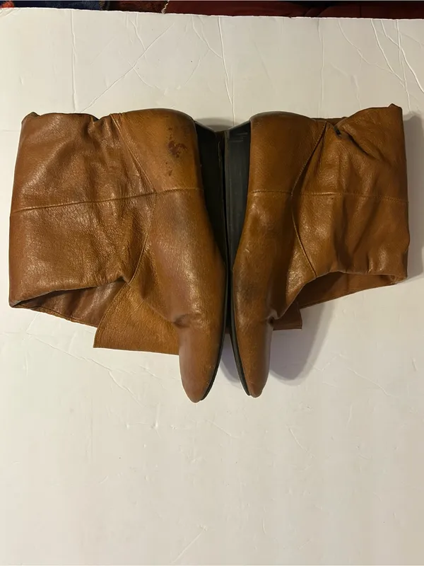 Women’s vintage Tan Leather Knee-High wedged Boots - Image 4