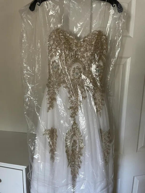 Ball Gown White Size 2 - Image 11