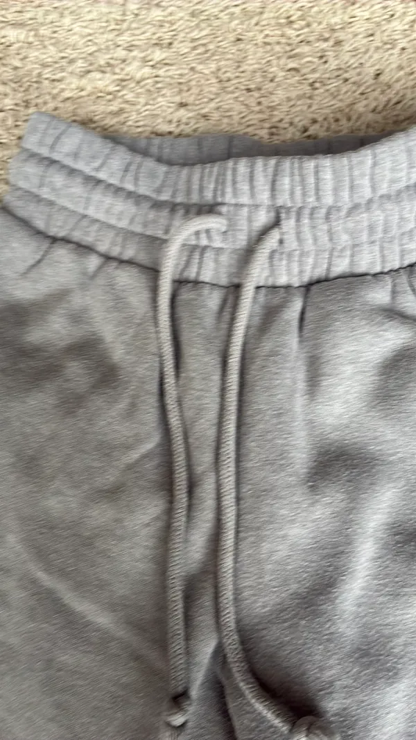 Wild Fable Grey Sweatpants - Image 4