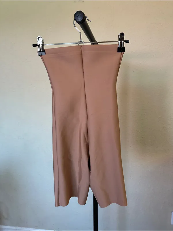 SKIMS BODY CORE SCULPT HIGH-WAISTED SHORT size S NWOT - Image 3