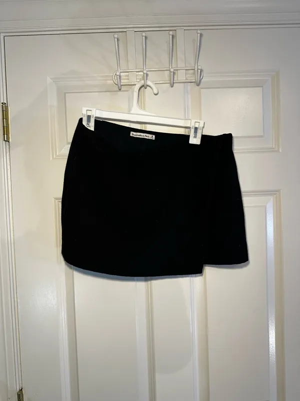 Abercrombie Skort - Image 6