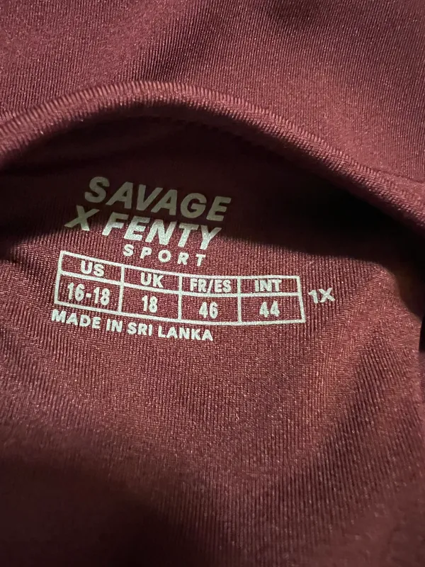 Savage X Fenty Locked & Lifted Half-Zip Medium-Impact Sports Bra - Image 10