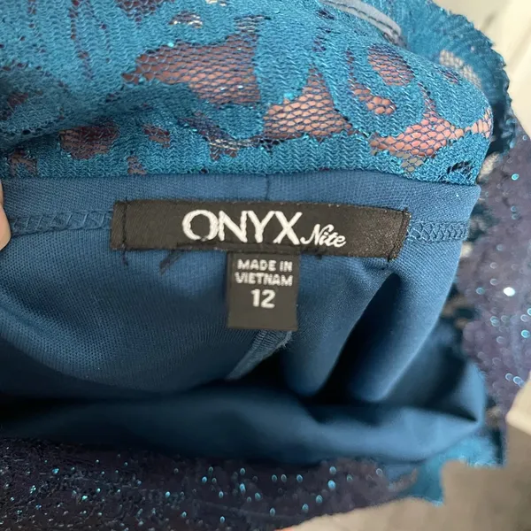 🌹ONYX Nite Women's Short Stretch Lace with Chiffon Drape, Blue Ombré, Size 12 - Image 3