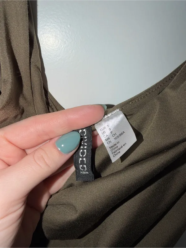 H&M Scoop Neck Bodysuit - Image 4