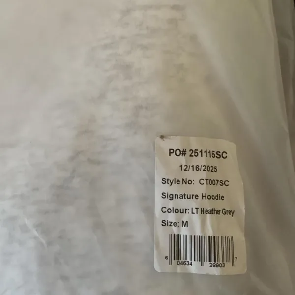 NWT Comfrt Women's LT. Heather Grey Hoodie - Image 2