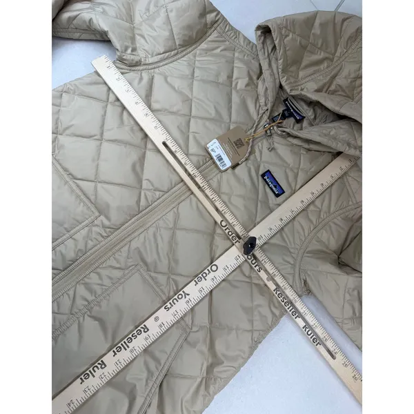 Patagonia Women's Diamond Quilted Parka Oar Tan Size Small NWT ($279 Retail) - Image 7