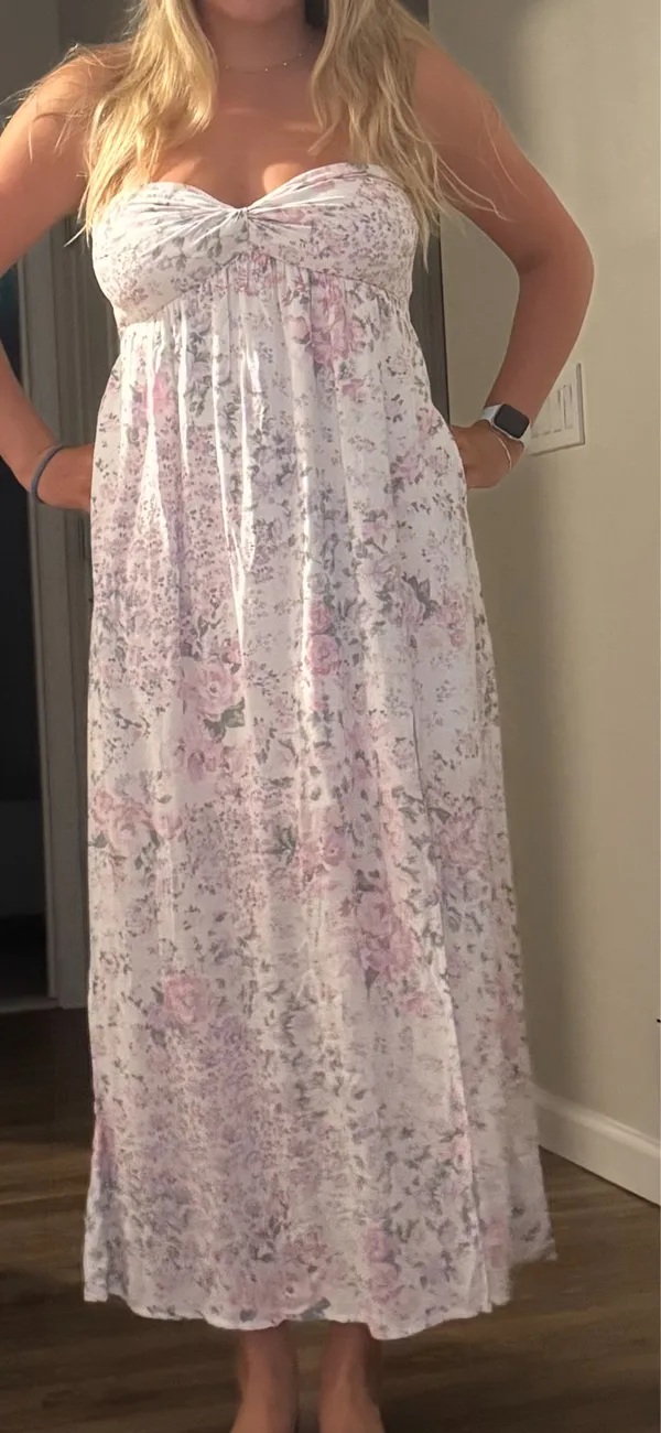 Hollister White maxi dress - Image 2