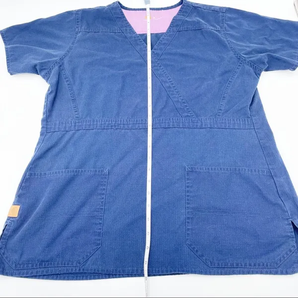 Carhartt Women's Navy Blue Short Sleeve Ripstop V-neck Nursing Scrub Top Medium - Image 7
