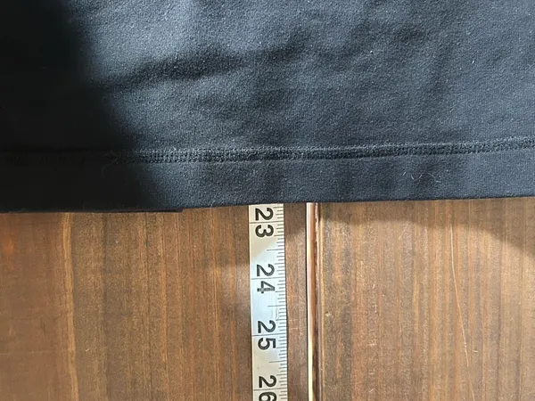 Lululemon Black Women’s tank top size 6 - Image 6