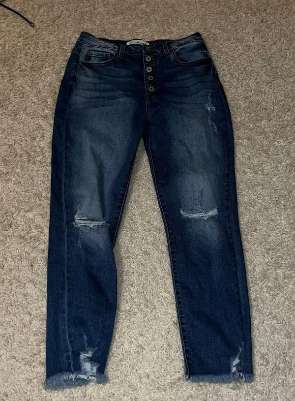 KanCan USA High Rise Distressed Jeggings Size 9/28 - Image 2