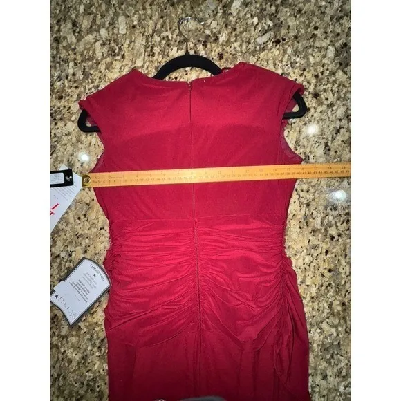 Betsy & Adam Women's Cap Sleeve Gathered Gown Dress Petite Size 2P Bordeaux - Image 5