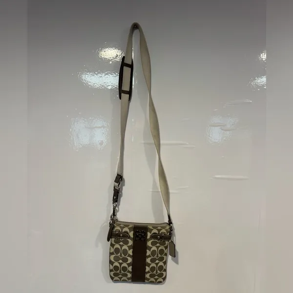 Gray Coach Women's Crossbody‎ Bag - Image 2