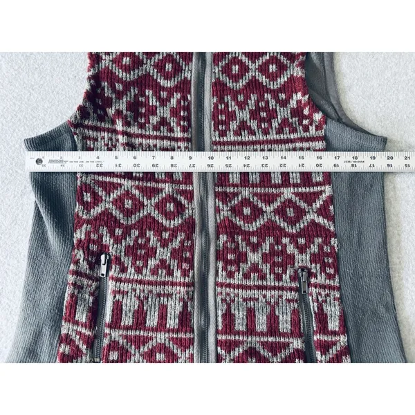 Ruff Hewn - Cranberry Knit Gray Fleece Back Full Zip Vest - Women's Large - Image 8