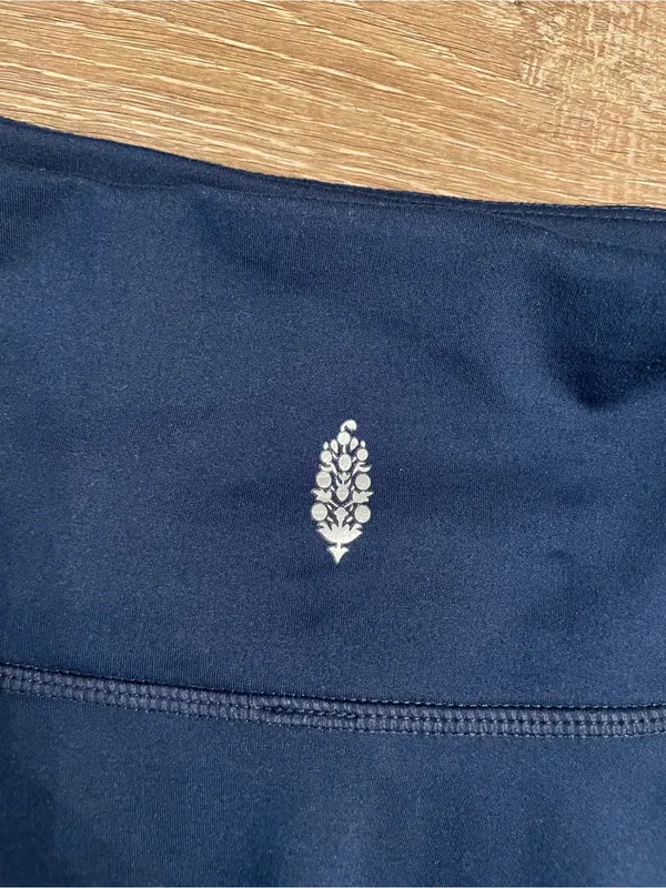 Free People Navy Circle Skirt pleated athletic skort Small - Image 3