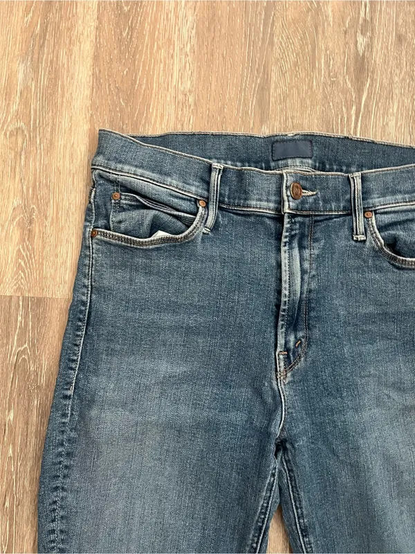MOTHER Straight Leg Jeans Womens Size 30 Medium Wash High Rise Raw Hem Stretch - Image 7