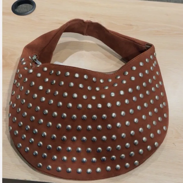 Free People Understated Leather Studded Shoulder Bag in Cognac $398R NWT - Image 5