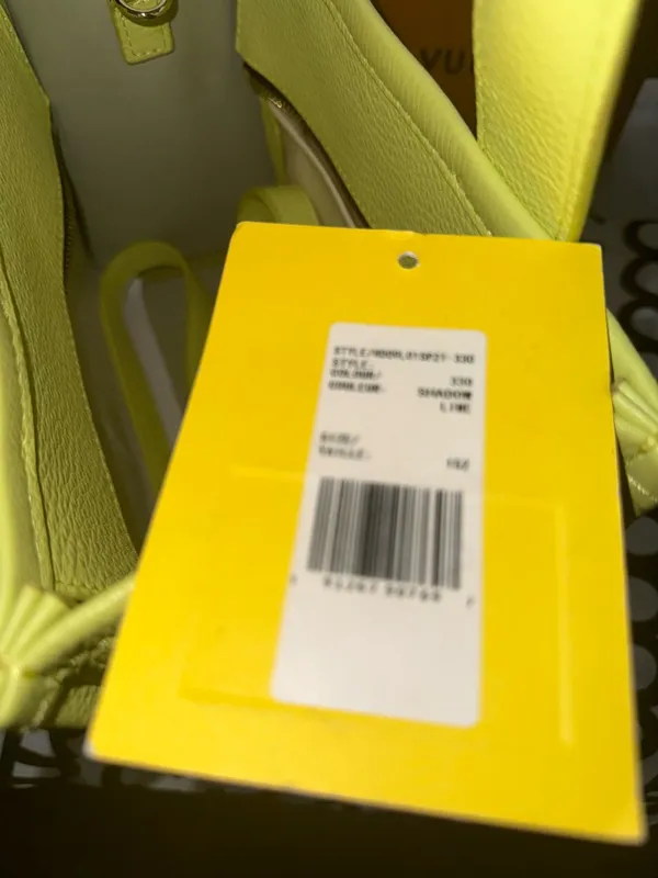 Marc Jacobs RARE Neon Lime Pebbled Leather Tote - Image 6