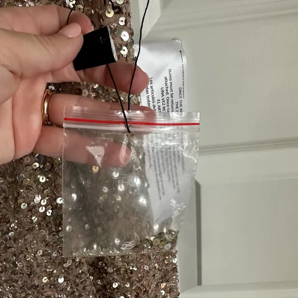 Mac Duggal Sequin Mini Sleeveless‎ Cocktail Dress in Gold- NWT - Image 8