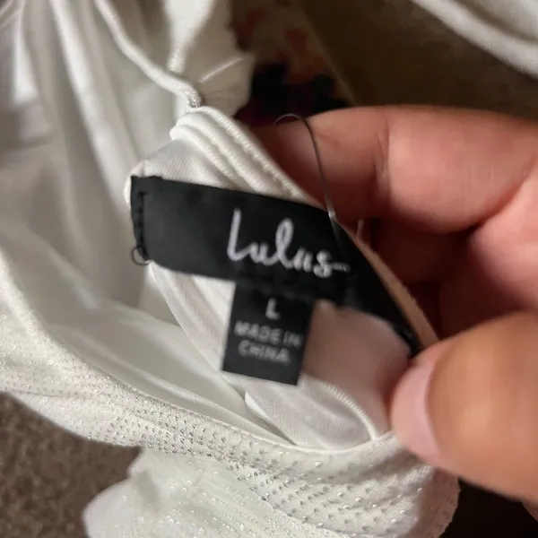 NWT Lulus Gift of Love White‎ and Silver Backless Long Sleeve Mini Dress L - Image 13