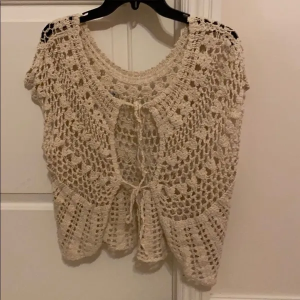 Cream Crochet Top Tan Size M - Image 9