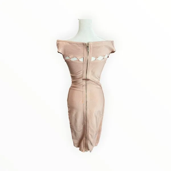 House of CB Ramah Blush Pink Bandage Cutout Off Shoulder Midi Dress M - Image 5
